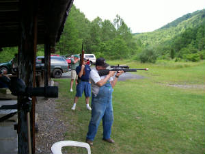 gunclub022.jpg